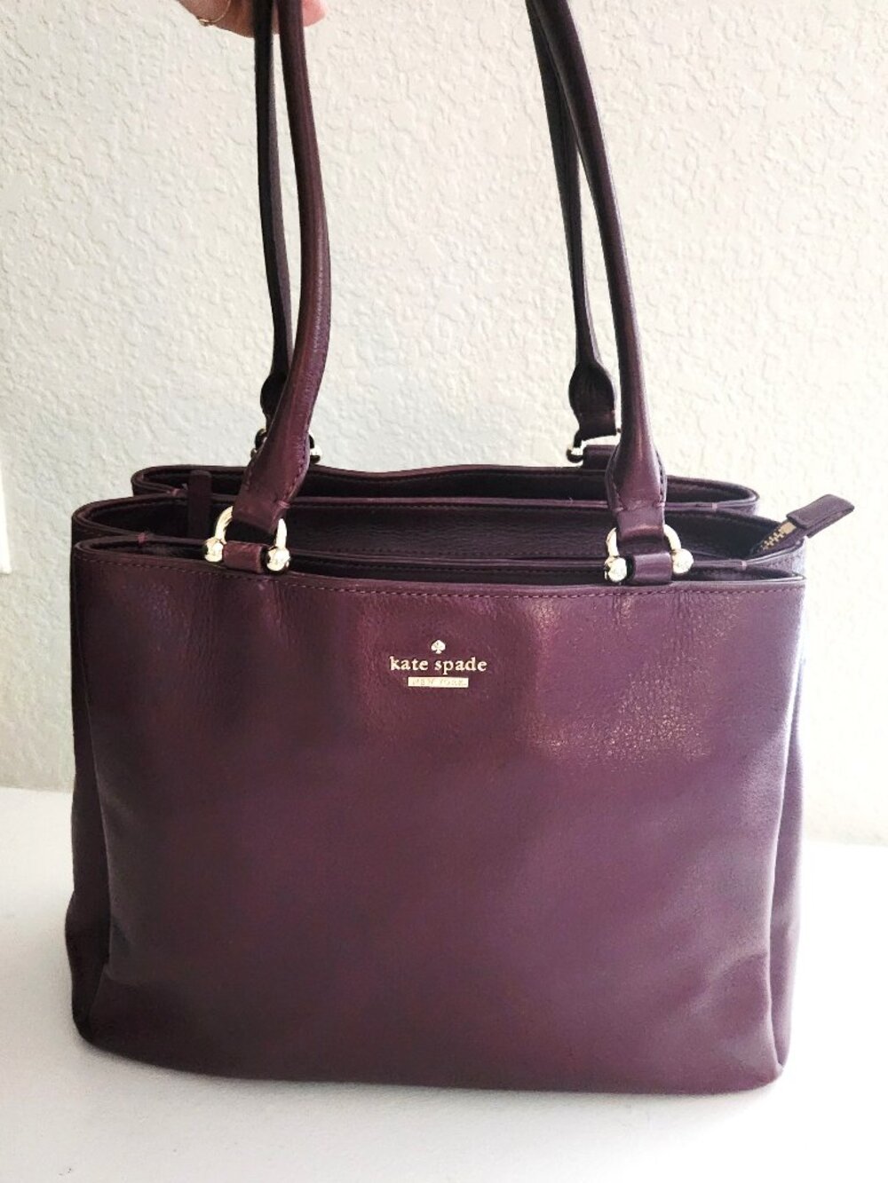 Kate Spade New York Plum Leather Shoulder Bag Purse